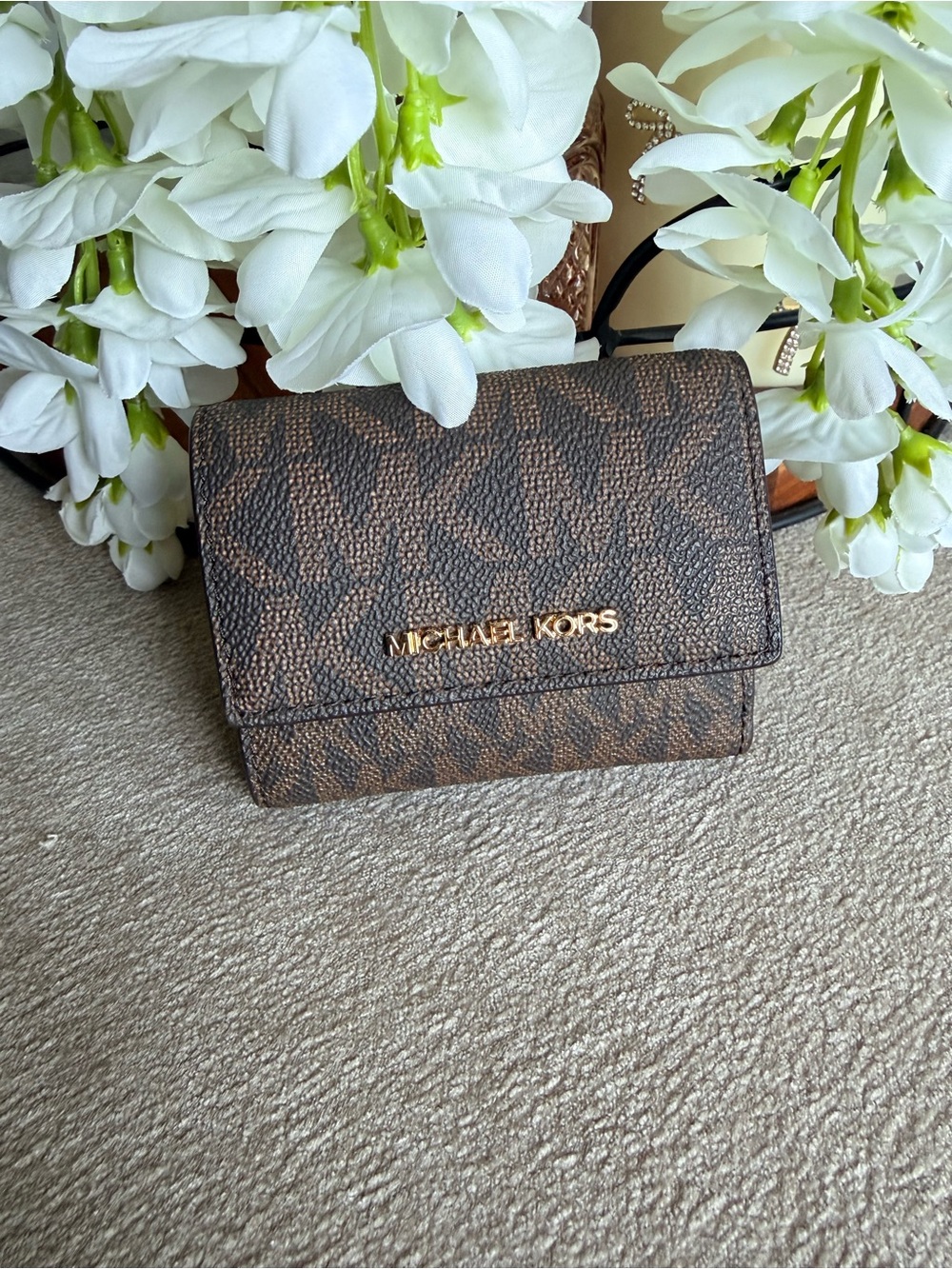 Michael Kors Brown Signature Small Wallet NWT